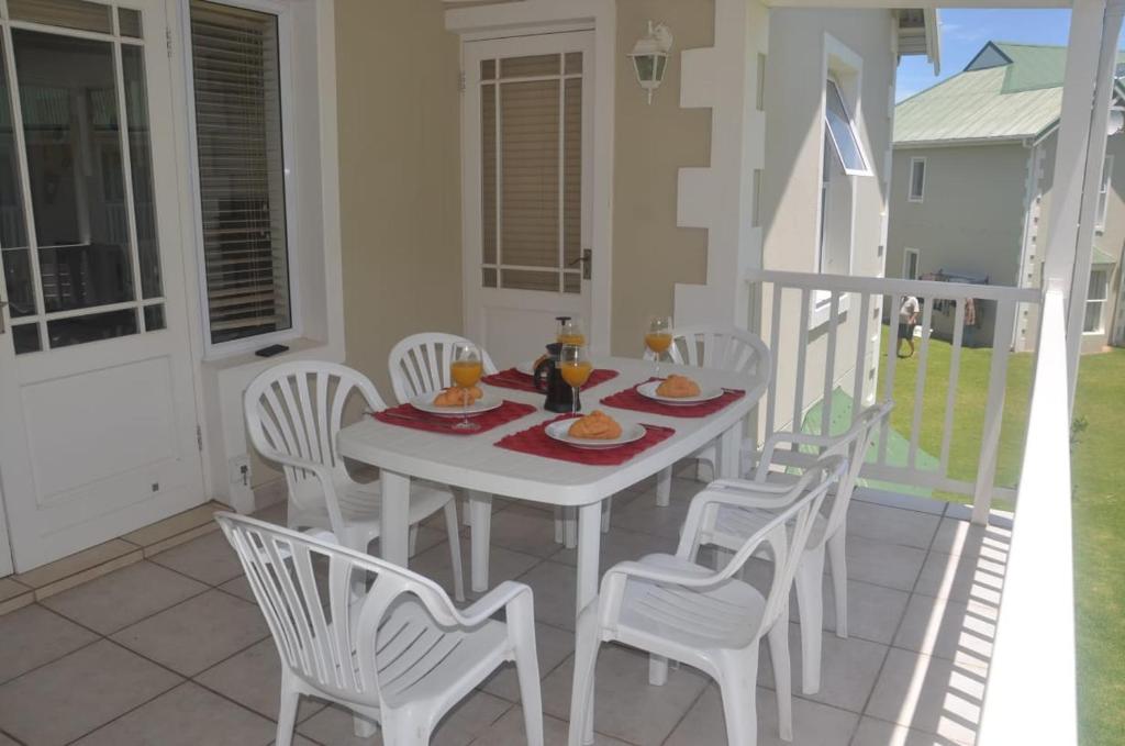 Riverclub Villas - Image 35