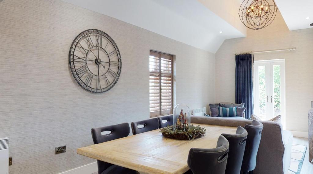 Aldwark Manor Estate - Two-Bedroom Cottage