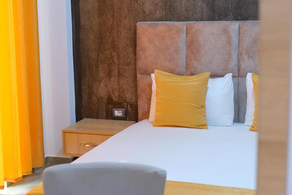 Kép HOTEL ADI-VERA szállásáról Sarandában a galériában