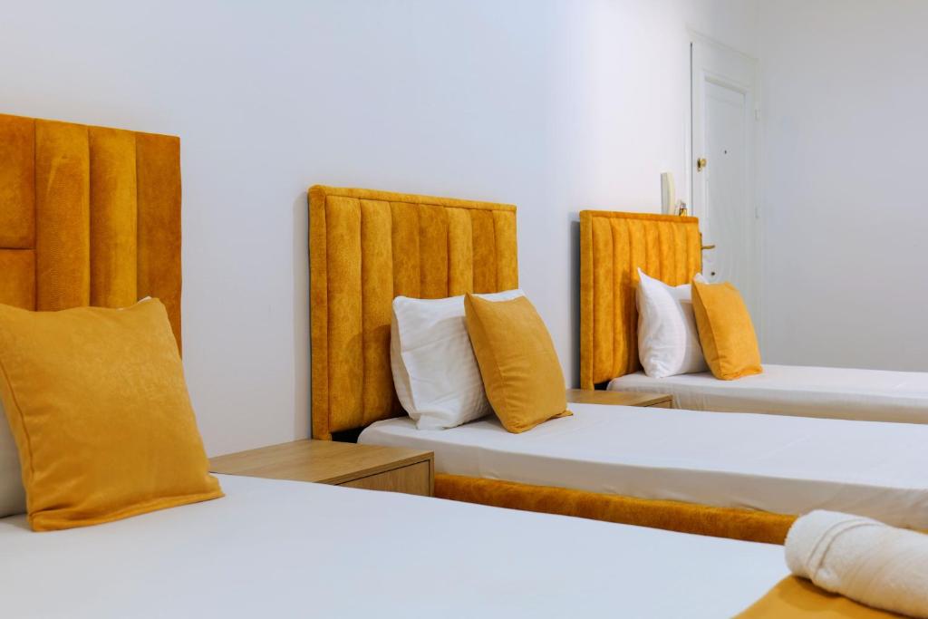 Kép HOTEL ADI-VERA szállásáról Sarandában a galériában