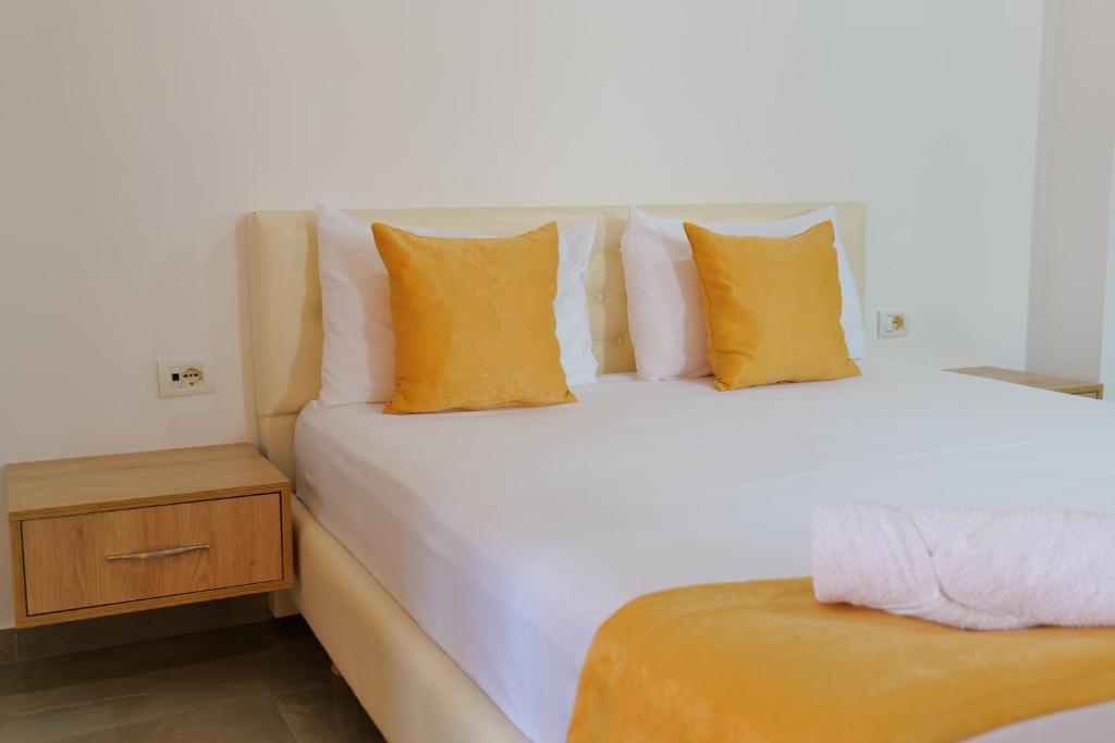Kép HOTEL ADI-VERA szállásáról Sarandában a galériában