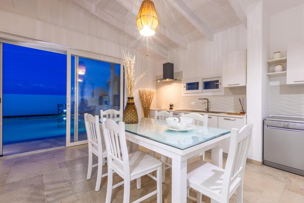 A kitchen or kitchenette at Valentinus