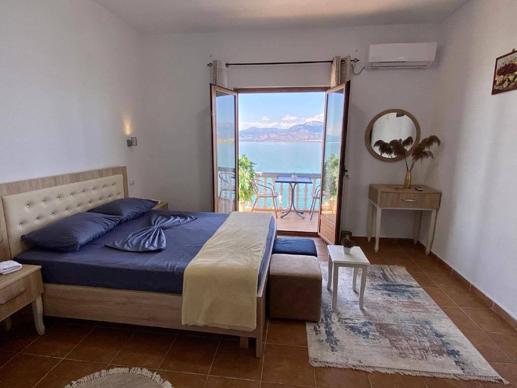 Bella Vista - Image 6