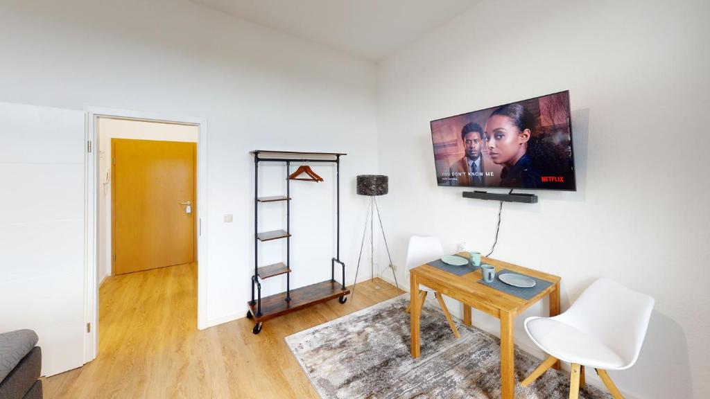 SweetHome - Zentral - Küche & Parkplatz, WiFi - Appartement Met één Slaapkamer