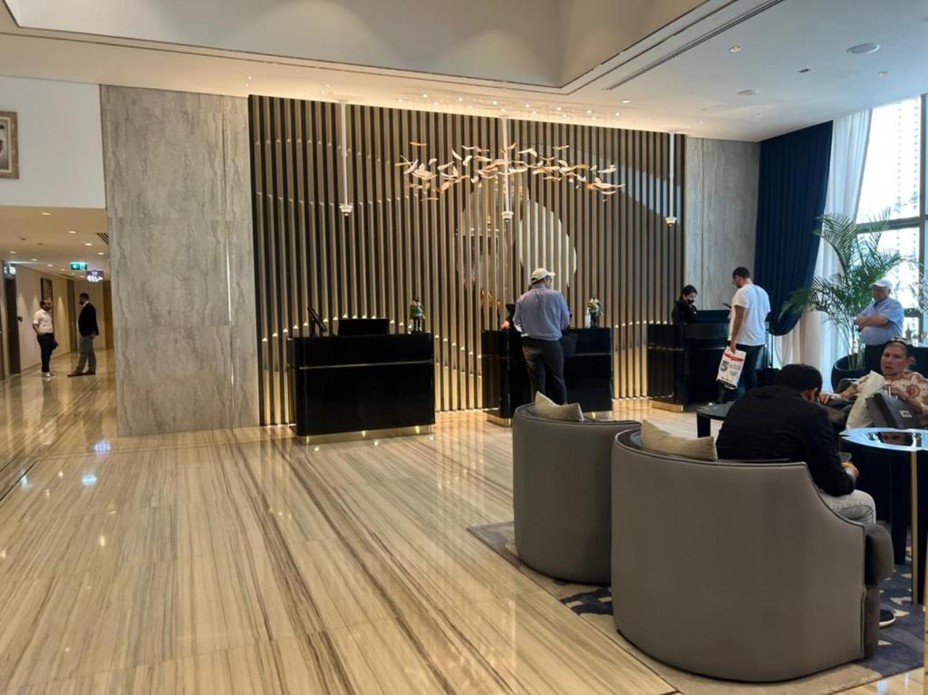 Hosté ubytování Paramount midtown residence luxury 3 bedroom with amazing sea view and close to burj khalifa and dubai mall
