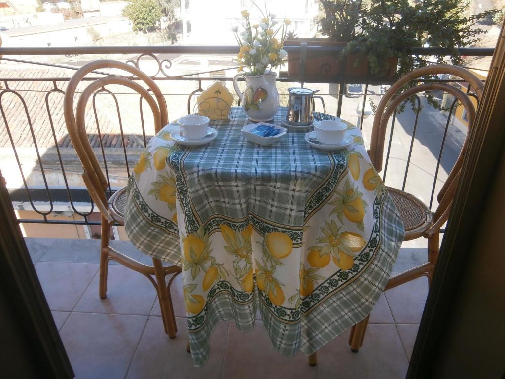 A balcony or terrace at Hotel Pensione Cundari