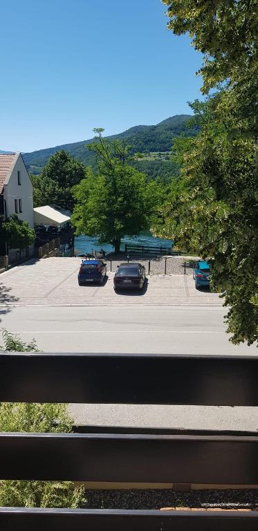 Nespecifikovaný výhled na hory nebo výhled na hory při pohledu z bed and breakfast