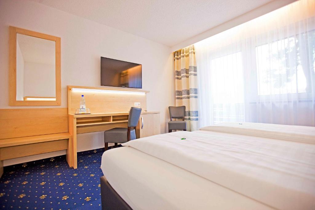 Hotel Post - 舒适双人间 - 带阳台