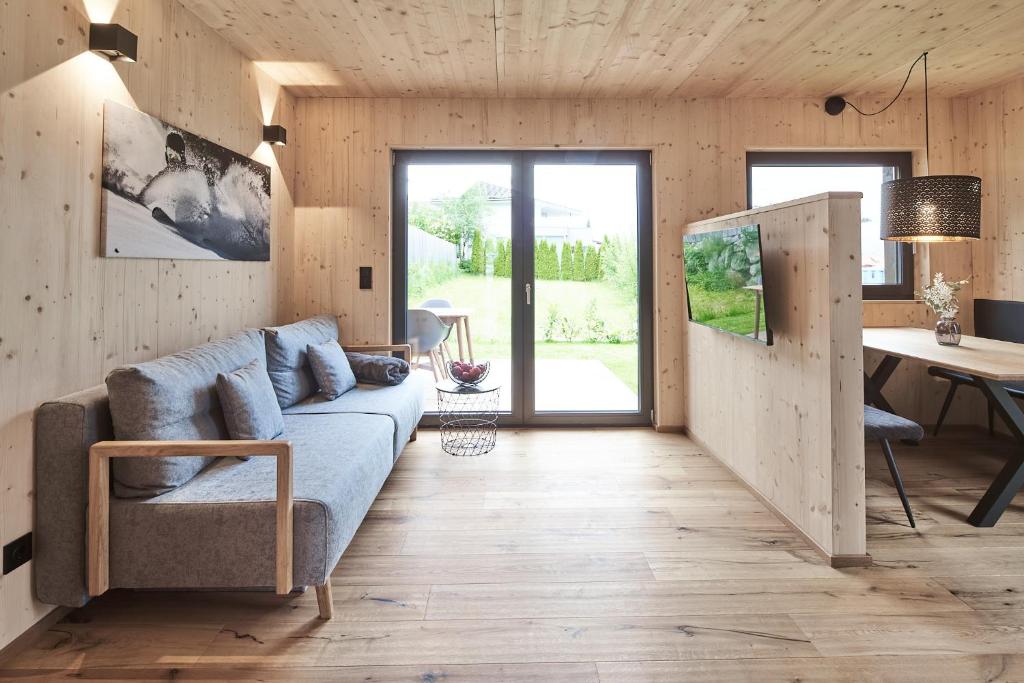 Kuchyň nebo kuchyňský kout v ubytování Black Forest Lodges - gehobene Ferienwohnungen mit Privatsaunas