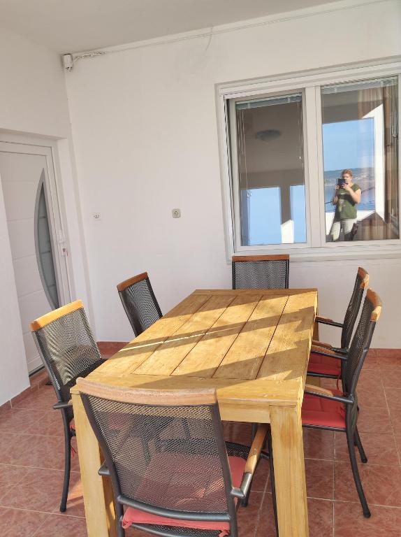Apartments Veni Up - Apartment With Sea View