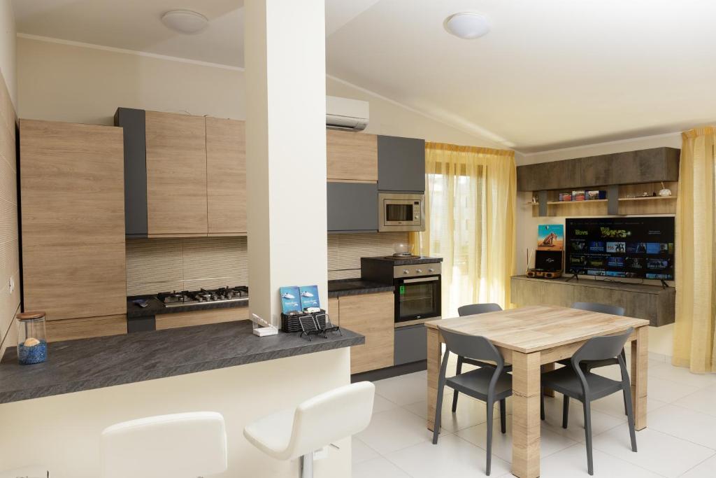 La Collina sul Mare Apartments - Apartment With Sea View