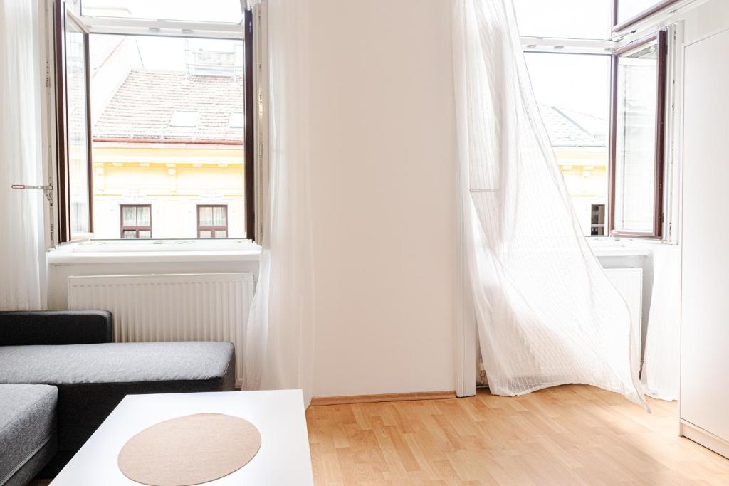 Posedenie v ubytovaní Pleasing 2BR Apt. AKH-Perfect for Groups