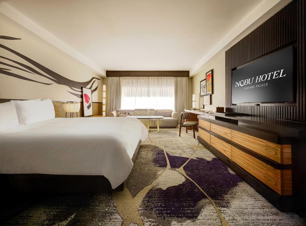 Caesars' weekend rooms on the Strip filling up fast