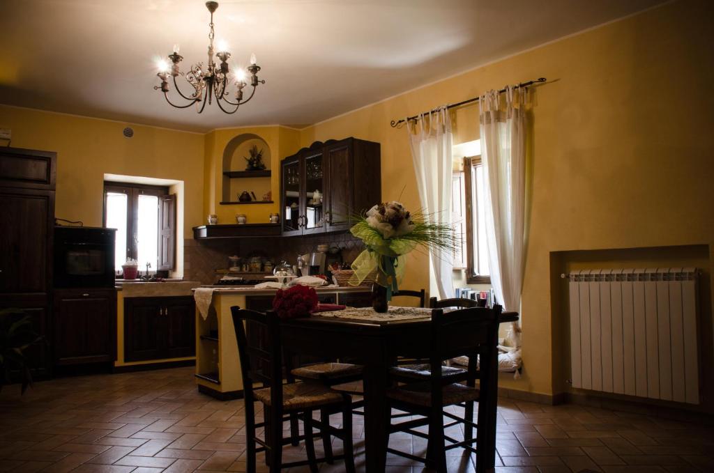 Kuchyň nebo kuchyňský kout v ubytování Bed and breakfast La Sentinella