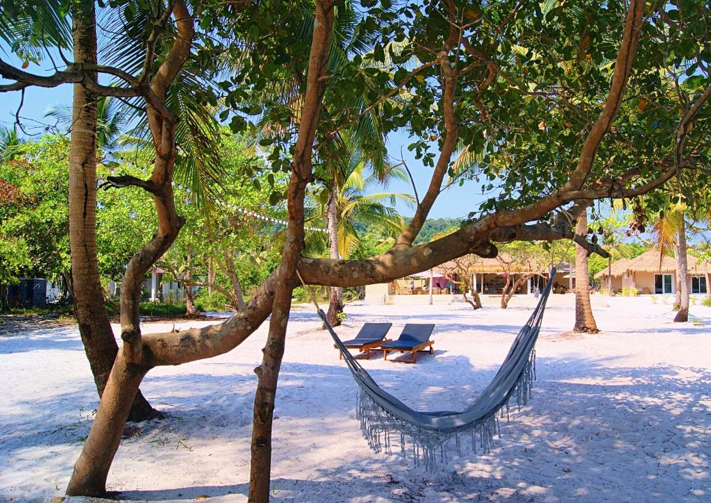 Zahrada ubytování BeachWalk Koh Rong