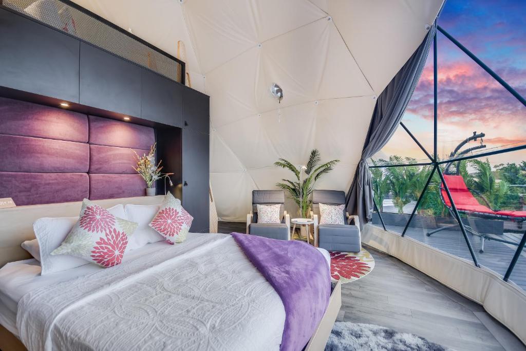 Udoscape Eco-Glamping Resorts - デラックスプラステント
