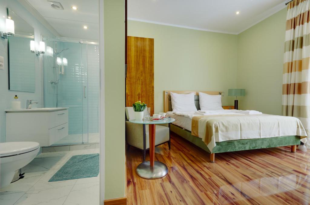 Jagiellonska 3 ApartHotel - Duze przestronne pokoje, centrum miasta, szybkie WiFi - Resim 43