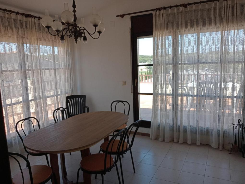 Fotografie z fotogalerie ubytování Penthouse Ducat de lEscala hutg v destinaci L'Escala