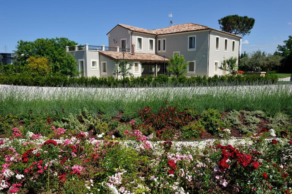 Vonkajšia záhrada v ubytovaní San Giovanni Relais