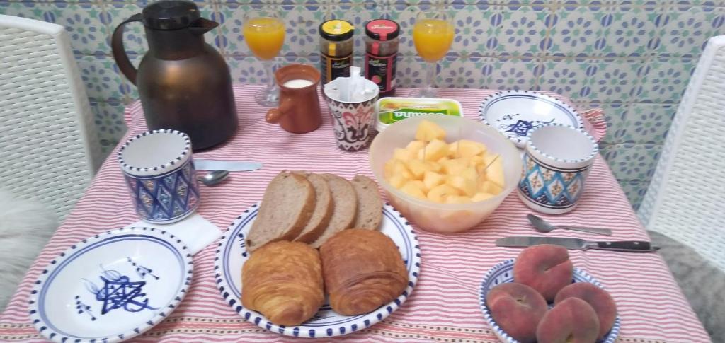Makanan di atau berdekatan penginapan & sarapan