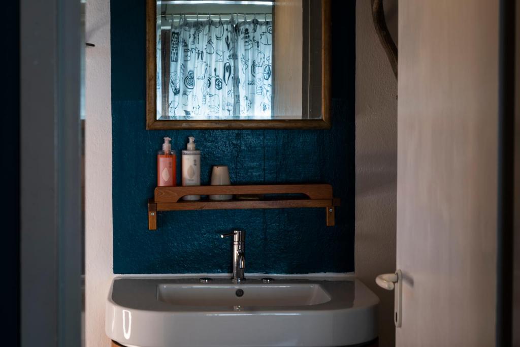 Casa Tomà - Habitación Doble O Gemela Con Baño Privado
