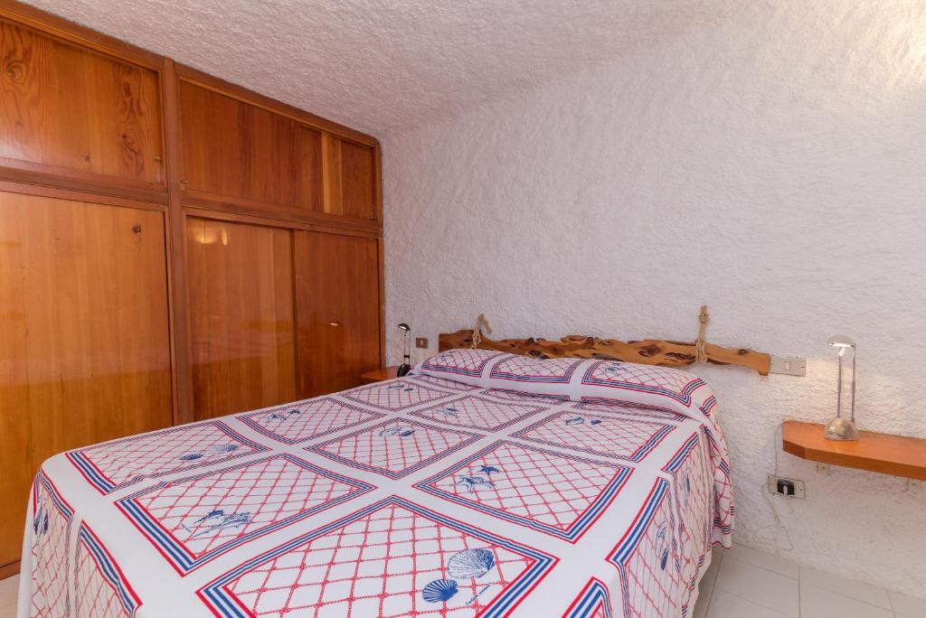 A bed or beds in a room at Domus Mea