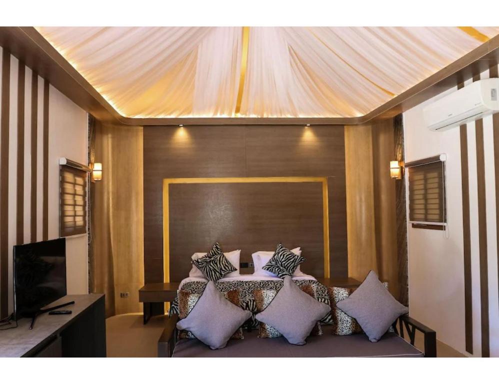 Safari Hotel and Villas powered by Cocotel - Room De Deluxe King