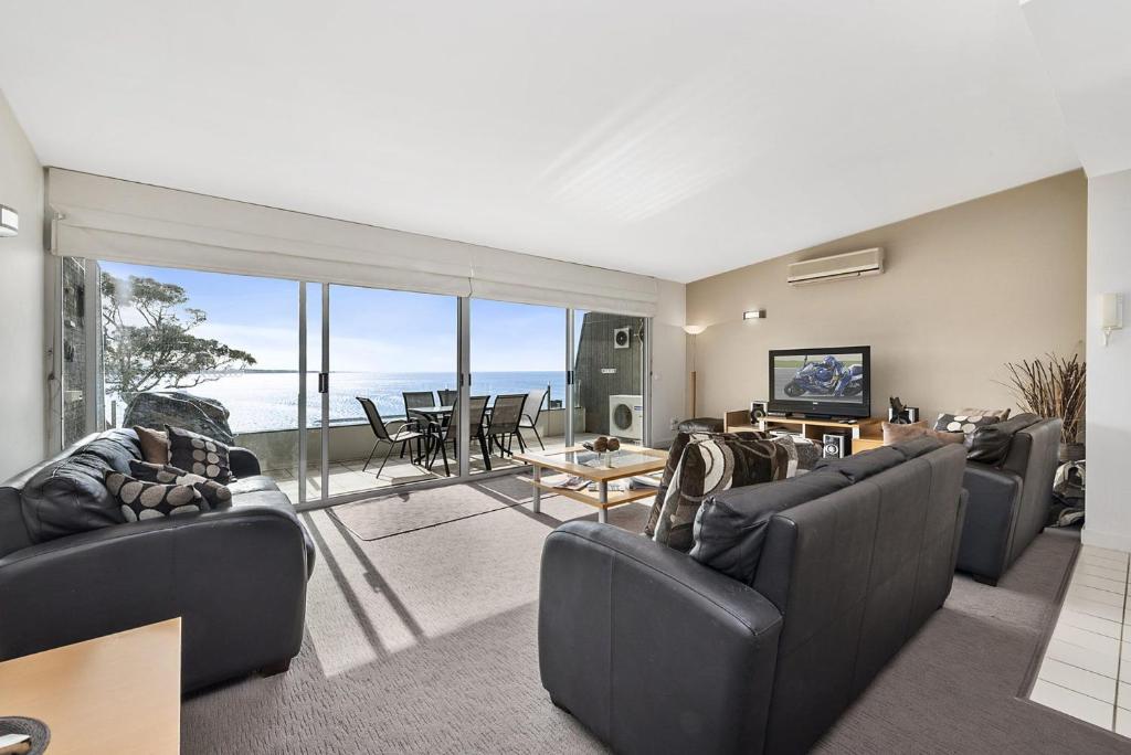 Apartment 26 Kalimna, Lorne (updated prices 2024)