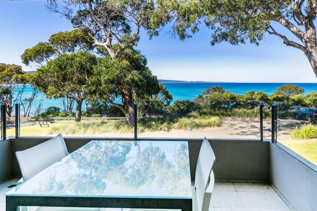 Apartment 7 Kalimna, Lorne (updated prices 2024)