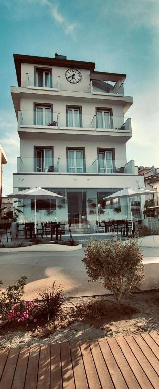 Budova, kde se hotel nachází