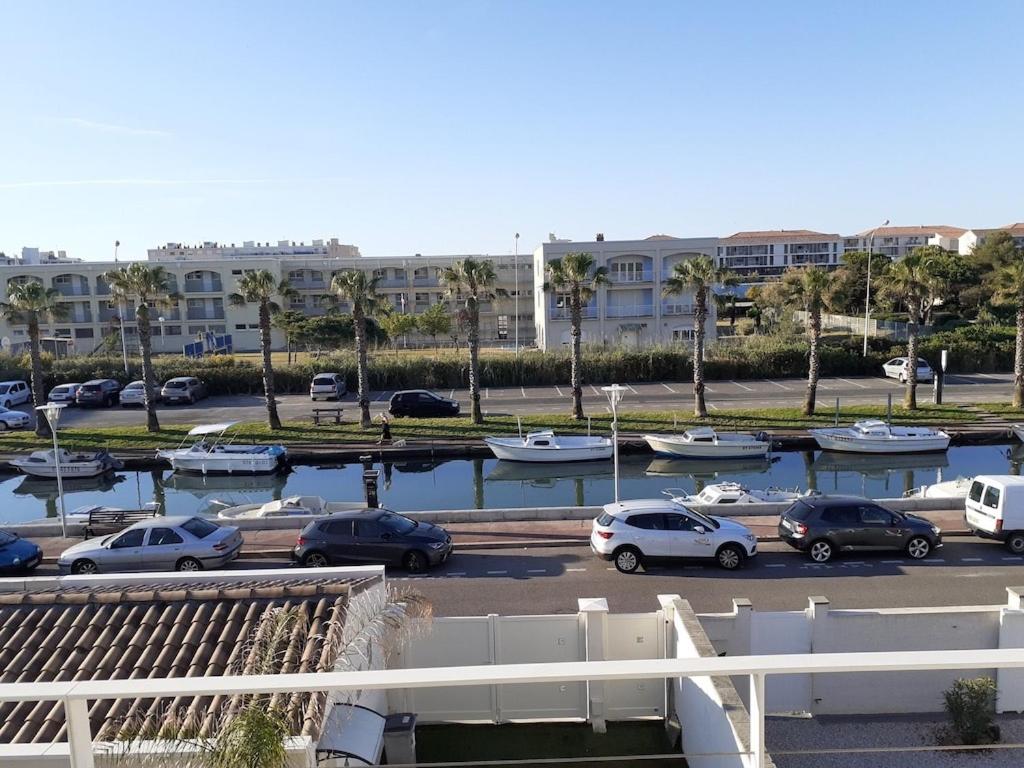 Fotografia z galérie ubytovania Loue Palavas Maison 160m2 avec piscine chauffée et jacuzzi à 2 pas de la plage et du centre ville v destinácii Palavas-les-Flots