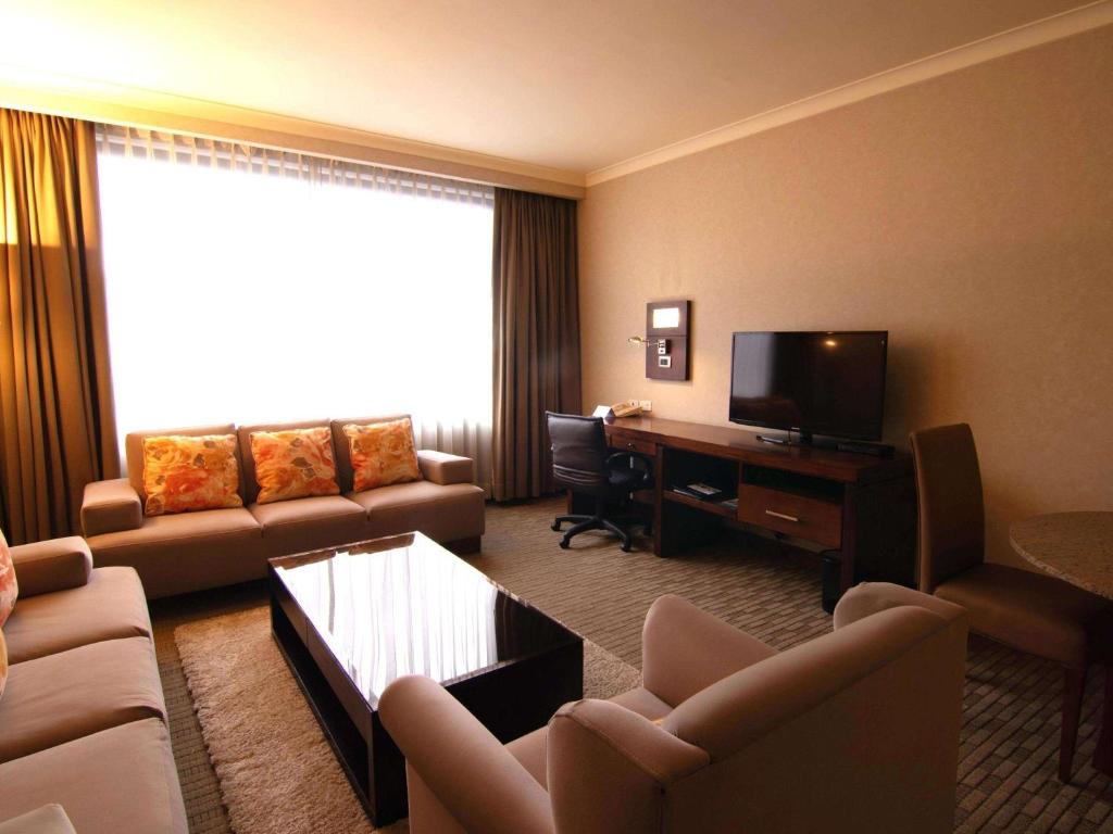 Posezení v ubytování Swissotel Quito