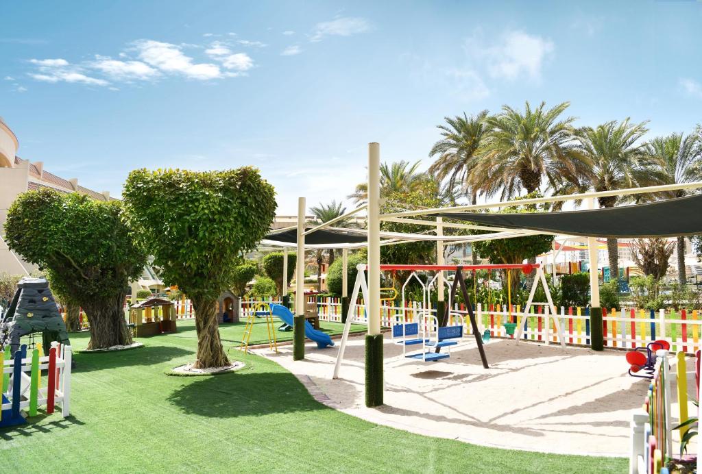 Herní místnost nebo prostor pro děti v ubytování Al Raha Beach Resort & Spa