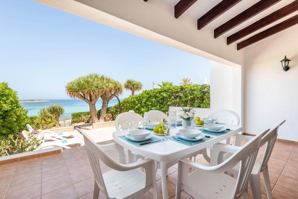 Apartment Bellamirada - Punta Prima Playa, Spain - Booking.com