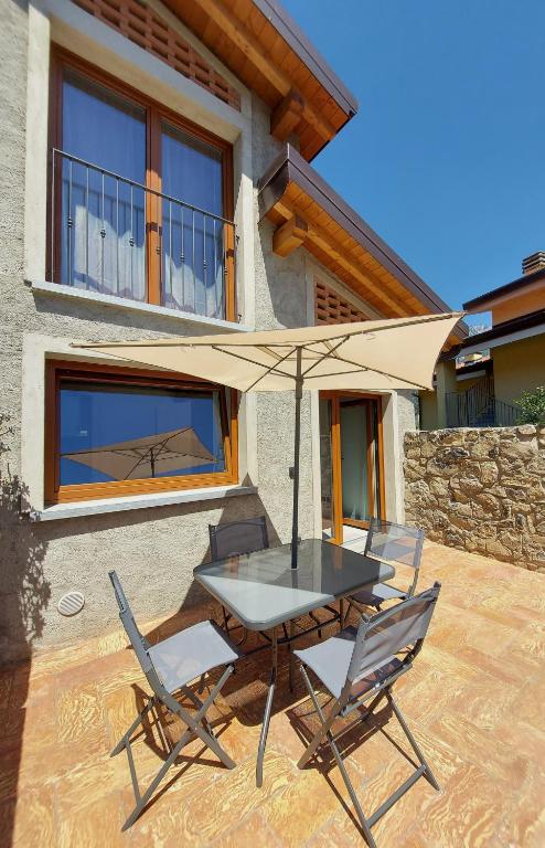 Kép Our Happy Place - casa vacanze per il viaggiatore Slow szállásáról Mandello del Larióban a galériában