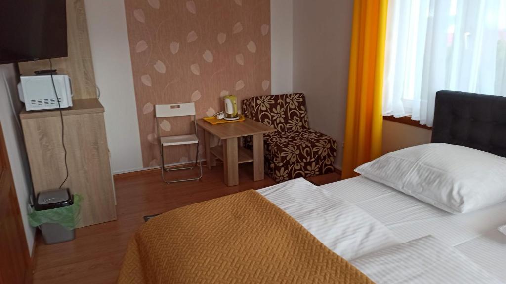 Pokoje Żabi Staw - Chambre Double Avec Balcon