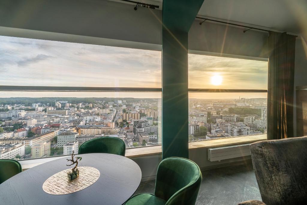 Fotografia z galérie ubytovania Sea Towers Panoramic Penthouse v destinácii Gdynia