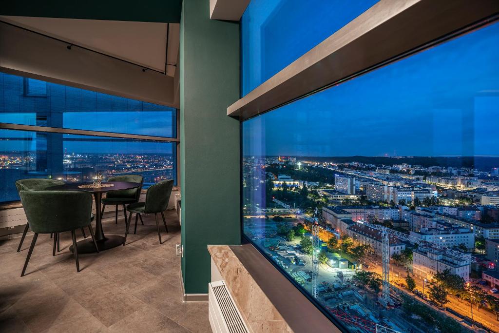 Fotografia z galérie ubytovania Sea Towers Panoramic Penthouse v destinácii Gdynia