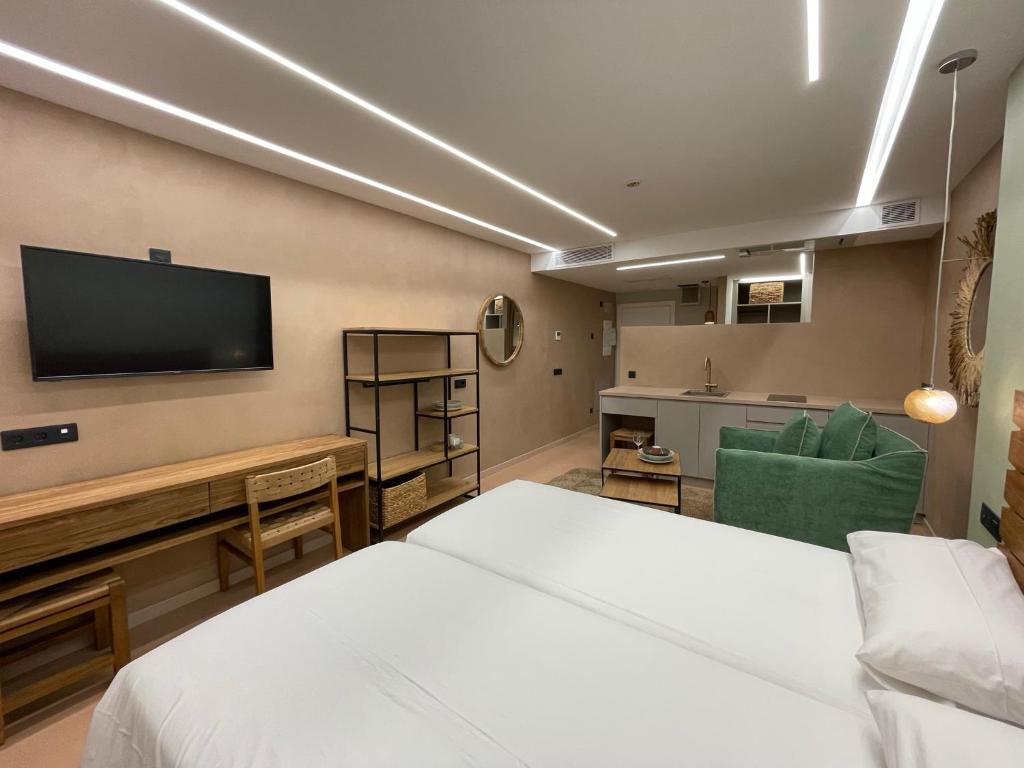 Gran Marina Suites, Las Palmas de Gran Canaria – Updated 2023 Prices