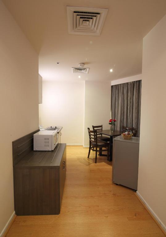 Florida City Hotel Apartments (Previously Flora Hotel Apartments) - Resim 33