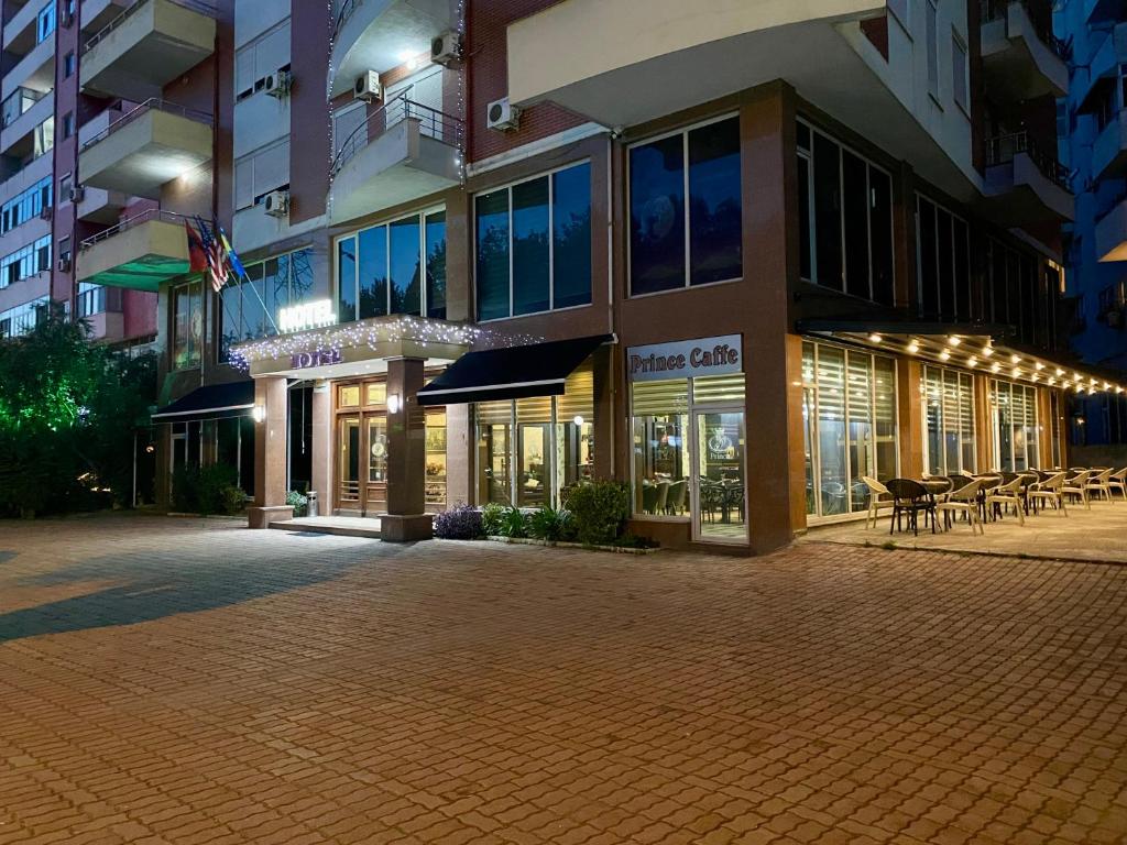 Budova, kde se hotel nachází