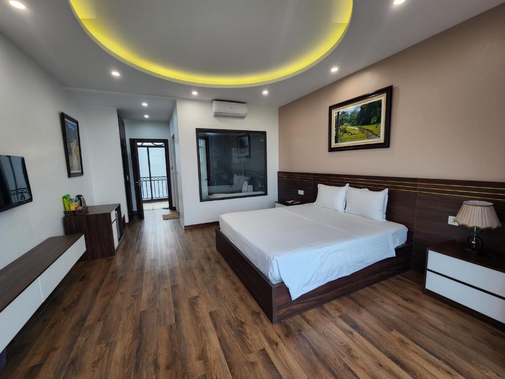 Lotus Hotel Ninh Bình - Deluxe Double Room With Bath