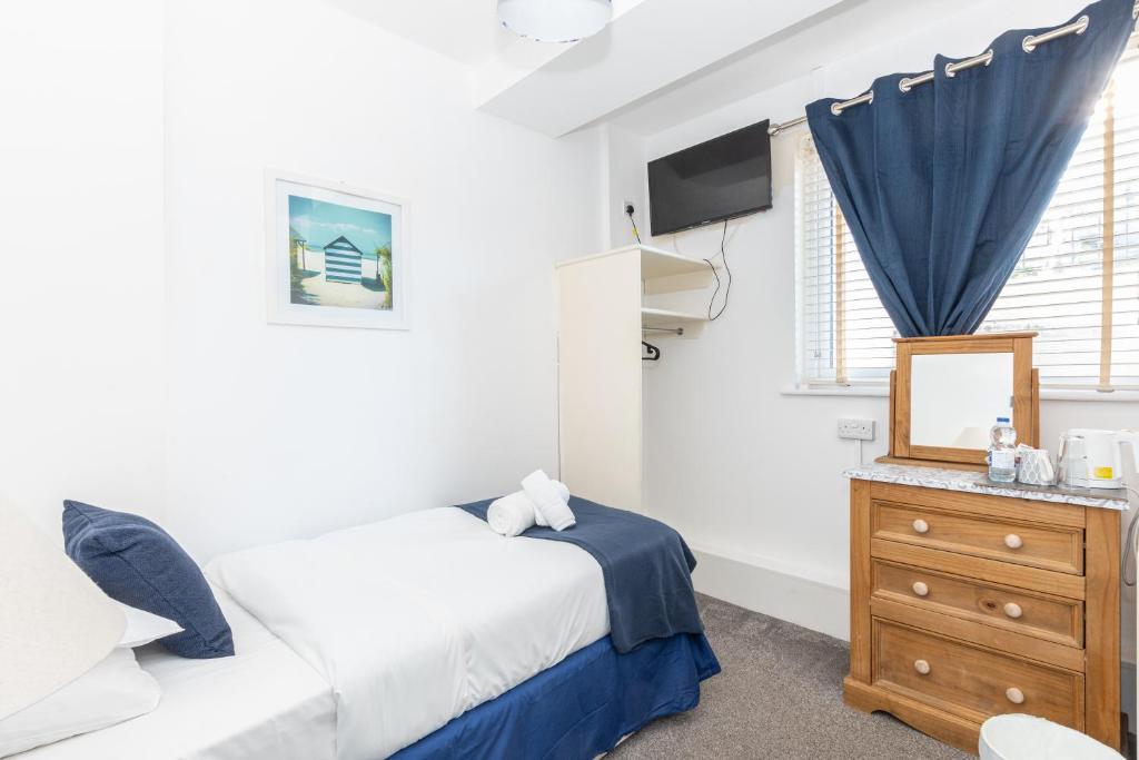 
Standard Single Room
