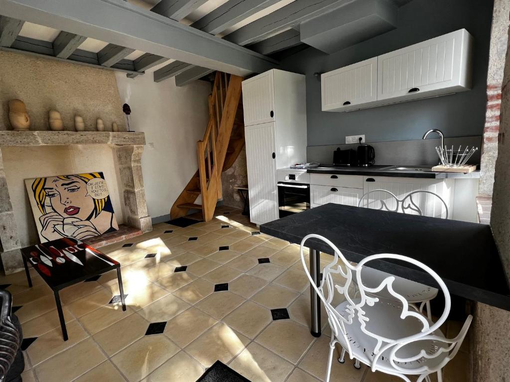 Kuchyň nebo kuchyňský kout v ubytování Le Clos des Châteaux
