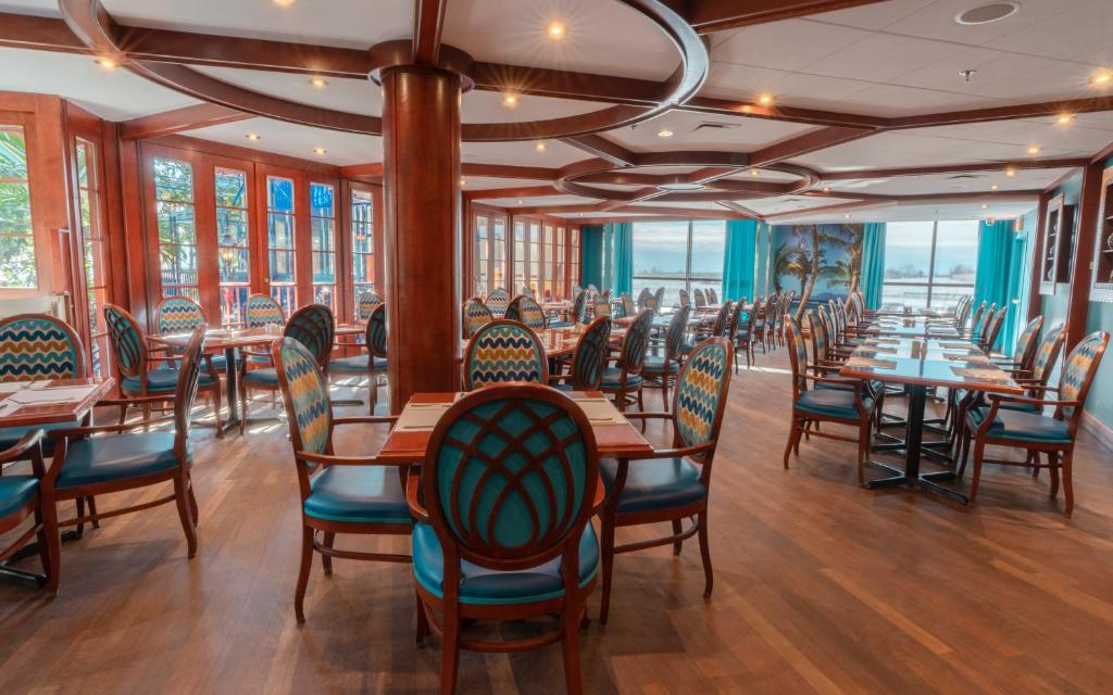 L'Hôtel Québec par JARO - Resim 20