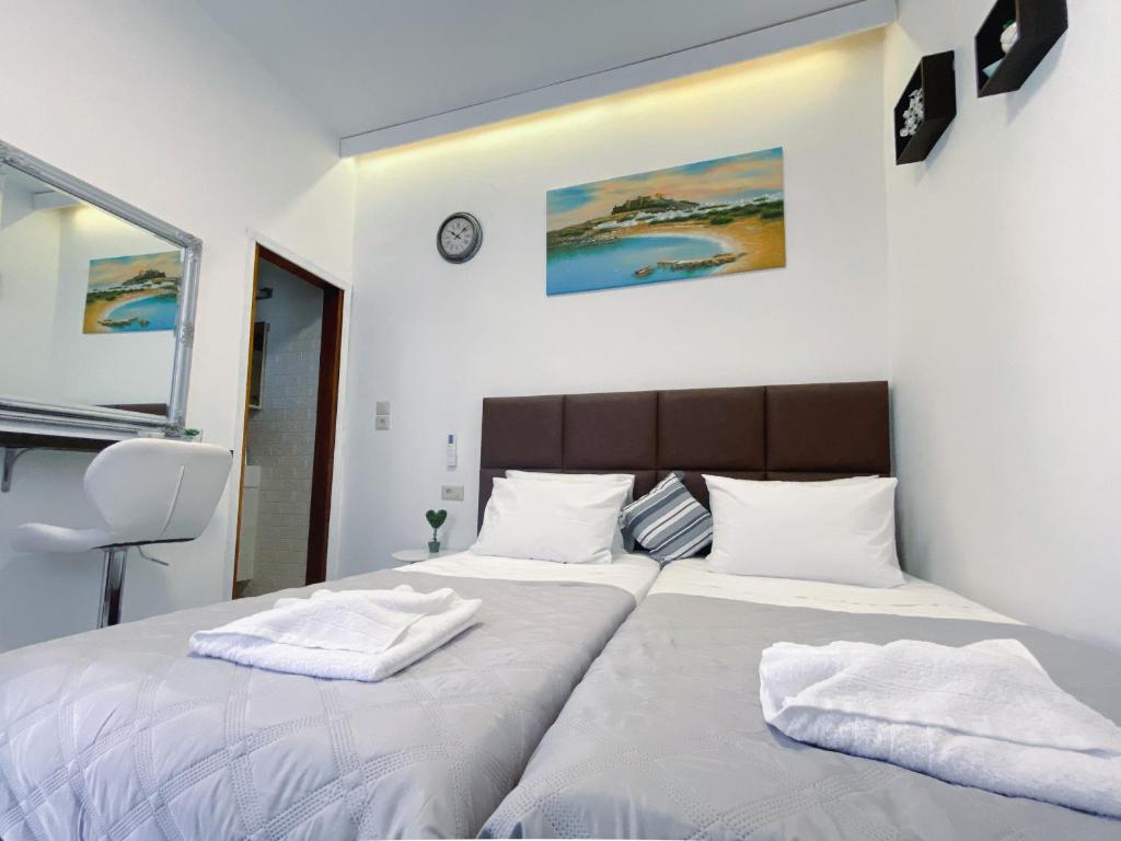 Kép Stam's Studio Apartment with yard szállásáról Líndoszban a galériában