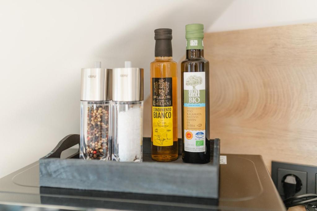 Nápoje v ubytování Küsten Suite West seitliche Wasserlage, 1 Balkon, 90qm