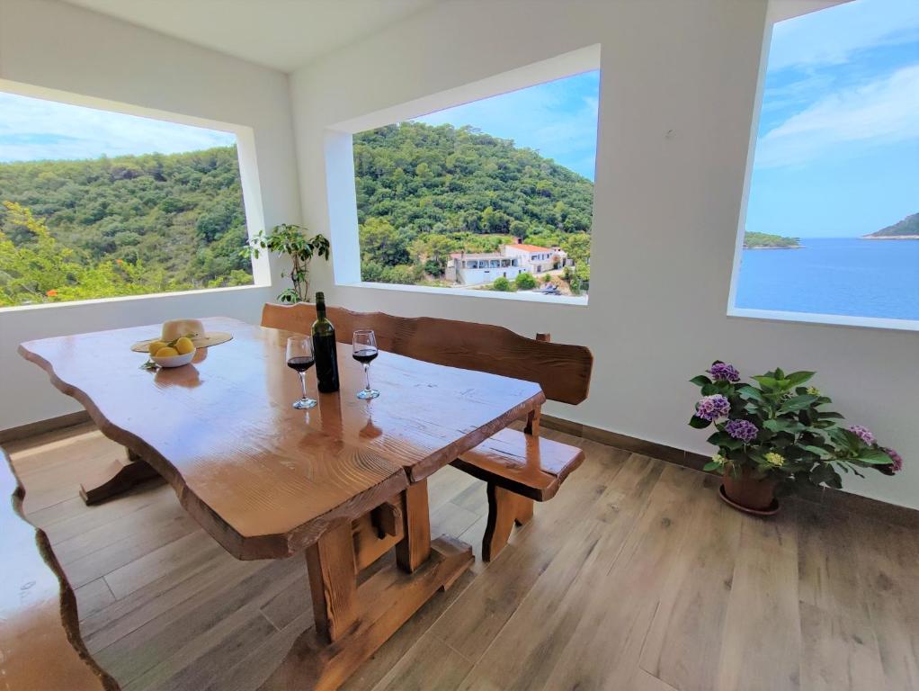 Příroda nedaleko apartmánu