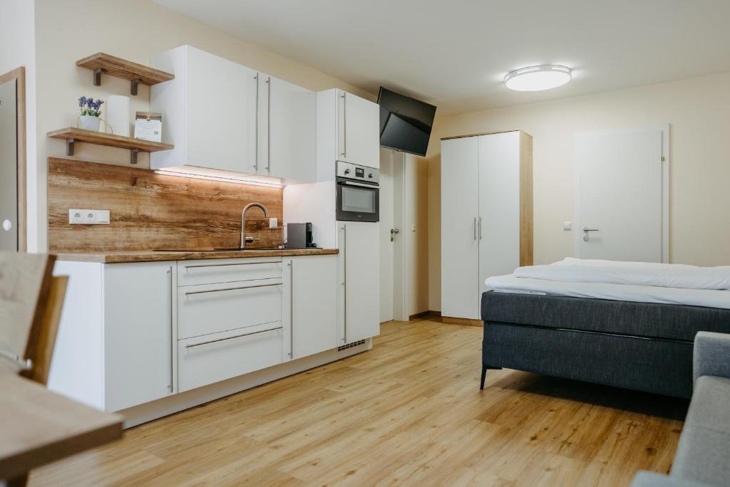 Kuchyňa alebo kuchynka v ubytovaní Chill & Relax Apartments in Neusiedl am See