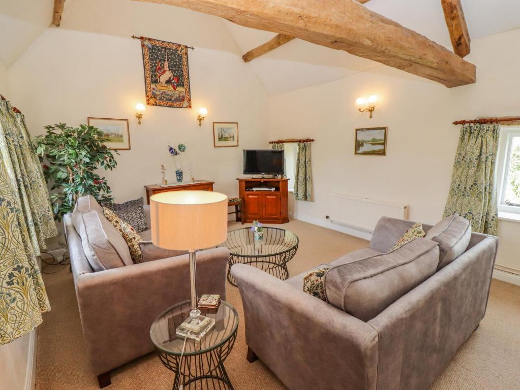 Pheasant Cottage photo